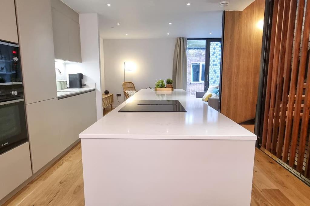 Stunning Luxury Townhouse In Centre Of Μάντσεστερ Εξωτερικό φωτογραφία