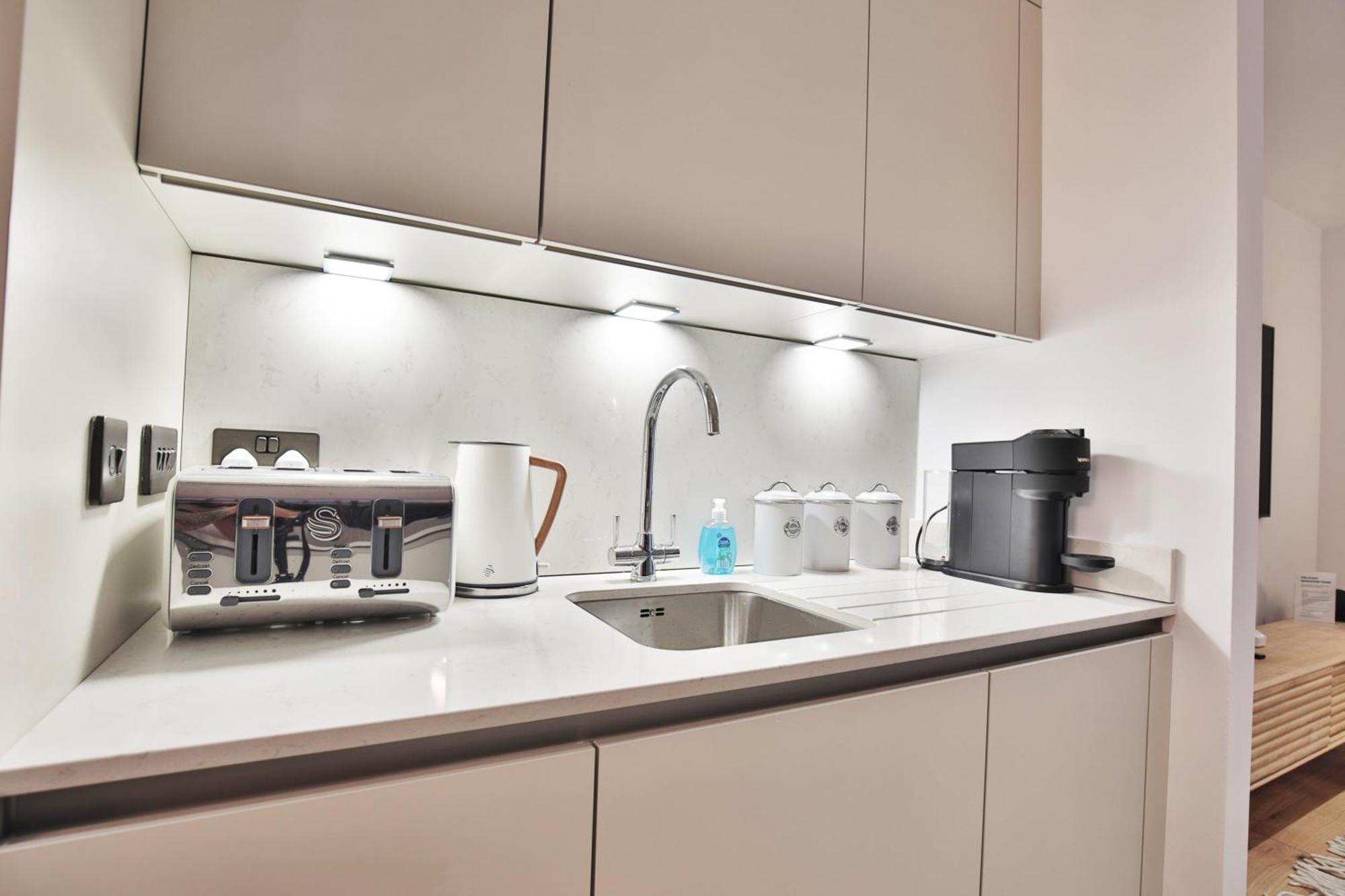 Stunning Luxury Townhouse In Centre Of Μάντσεστερ Εξωτερικό φωτογραφία